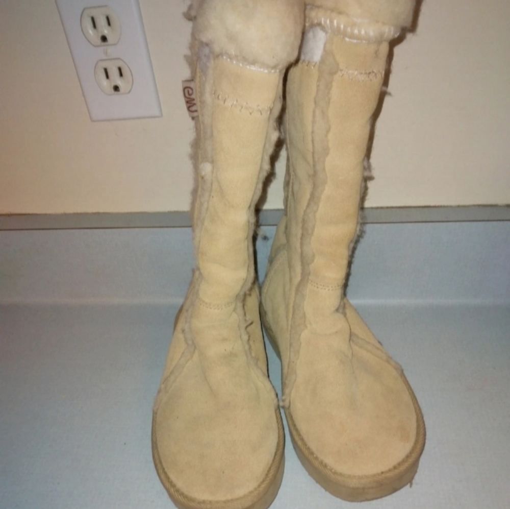 Women boots